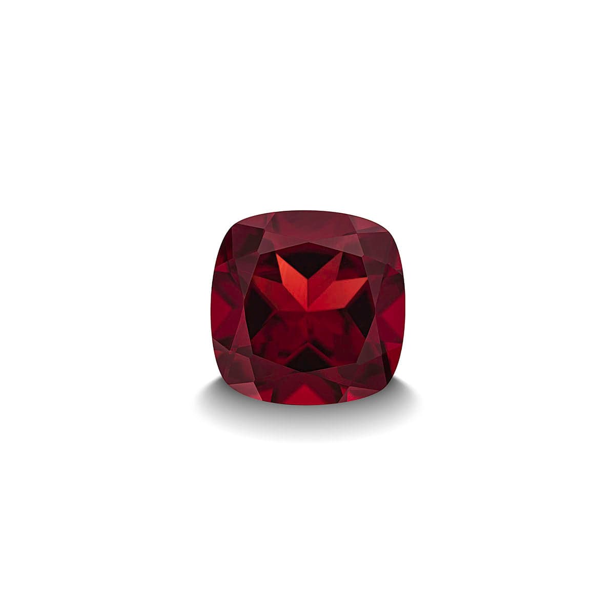 GARNET 1CT CUSHION CUT
