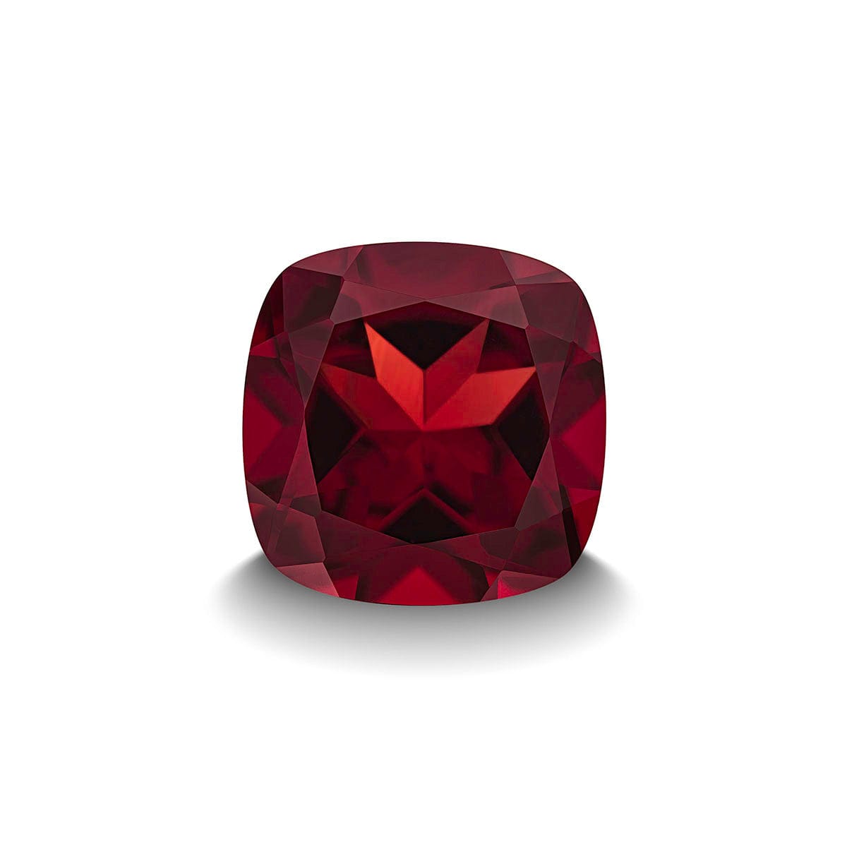 GARNET 3CT CUSHION CUT