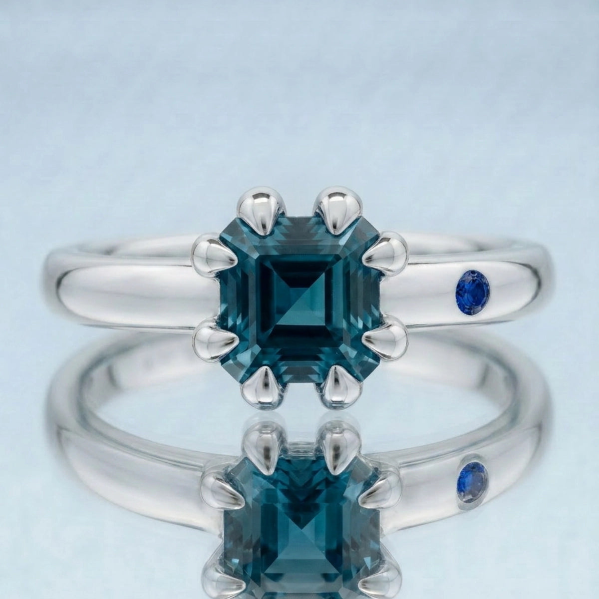 BLUE LONDON TOPAZ RING