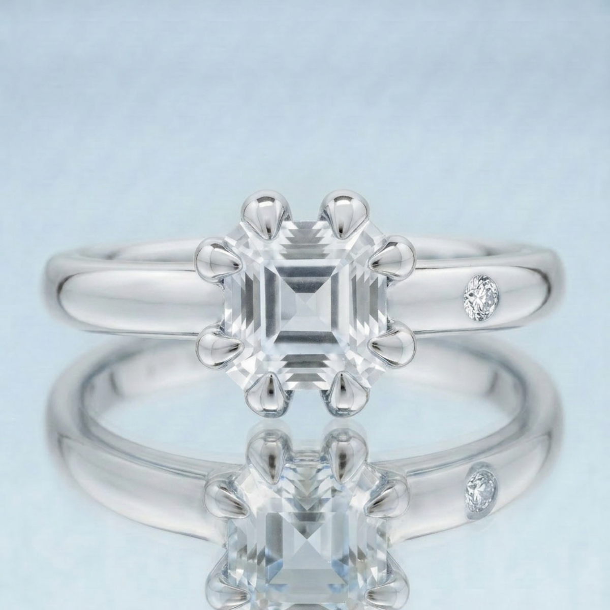 WHITE TOPAZ RING
