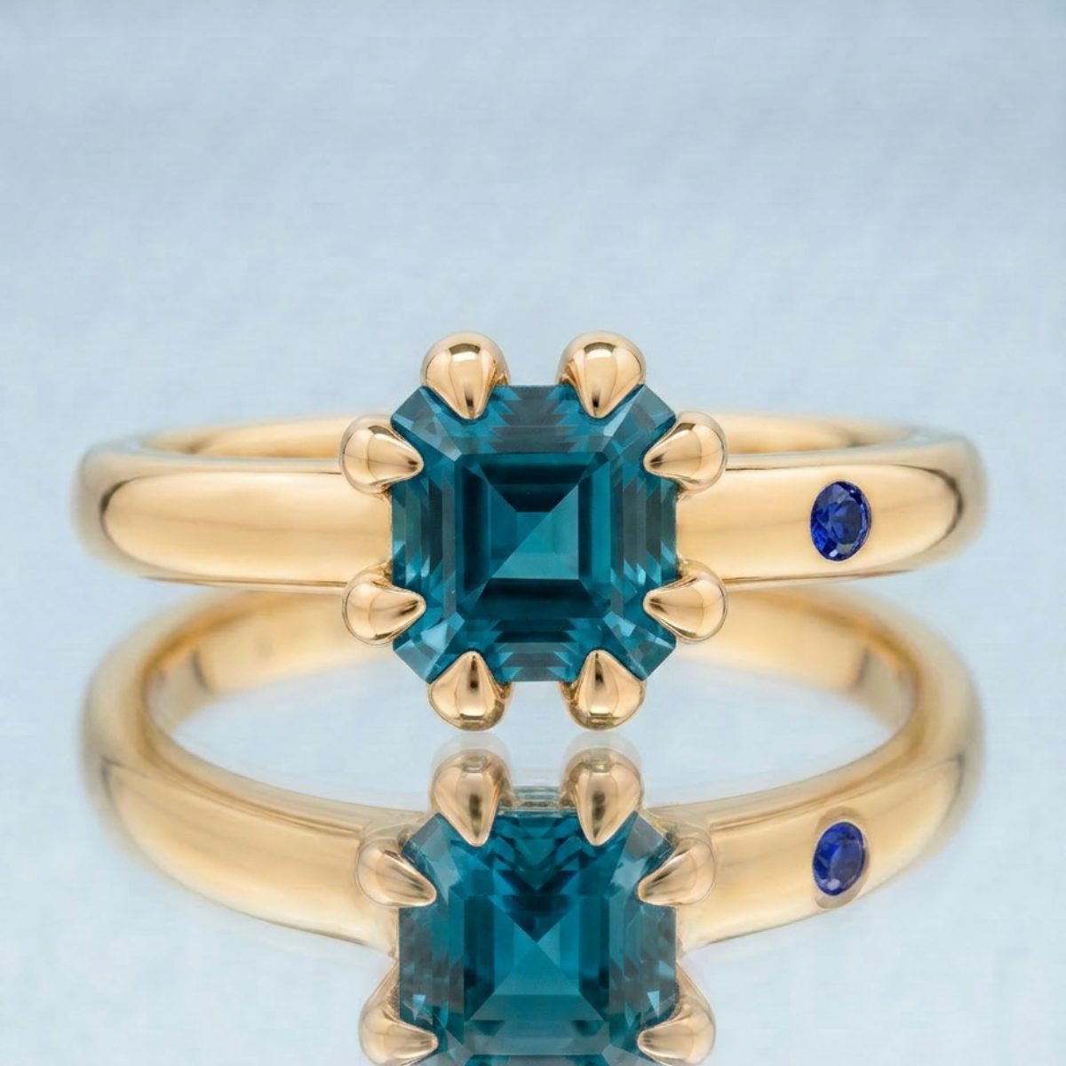BLUE LONDON TOPAZ RING