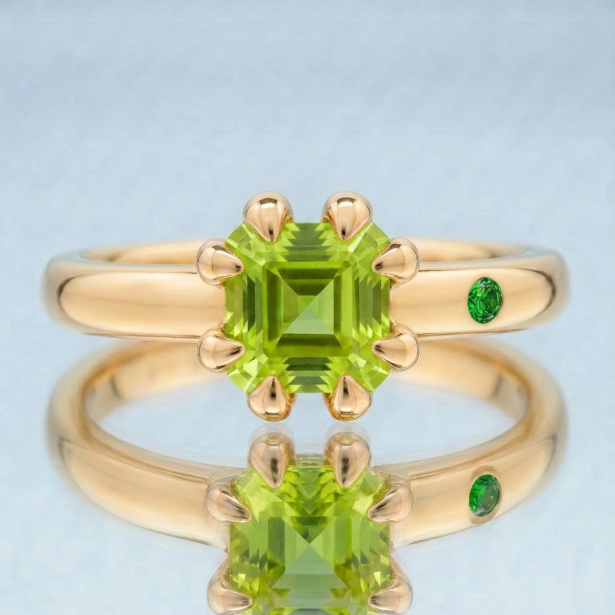 PERIDOT RING