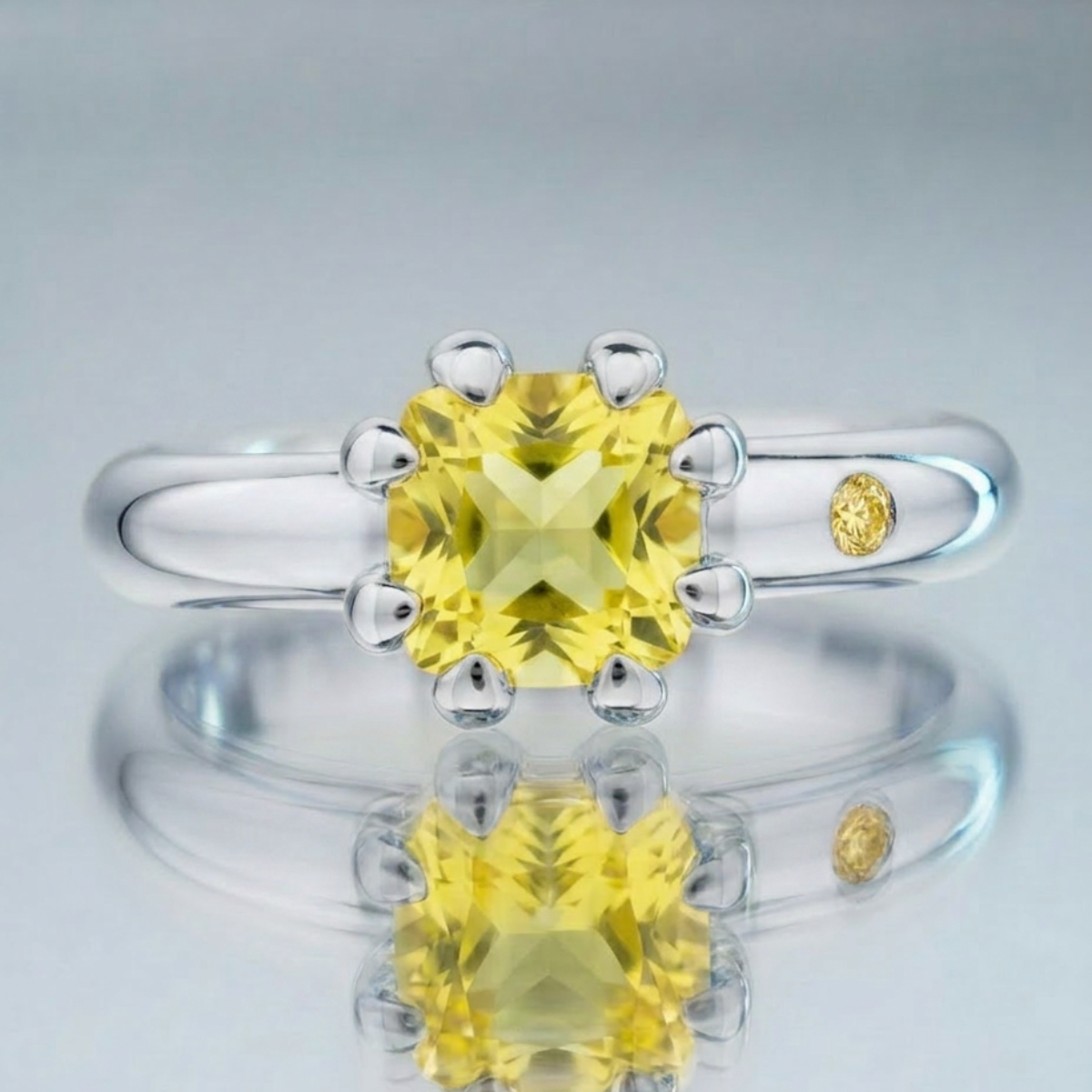 LEMON QUARTZ RING