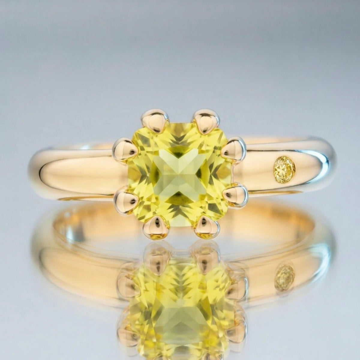 LEMON QUARTZ RING