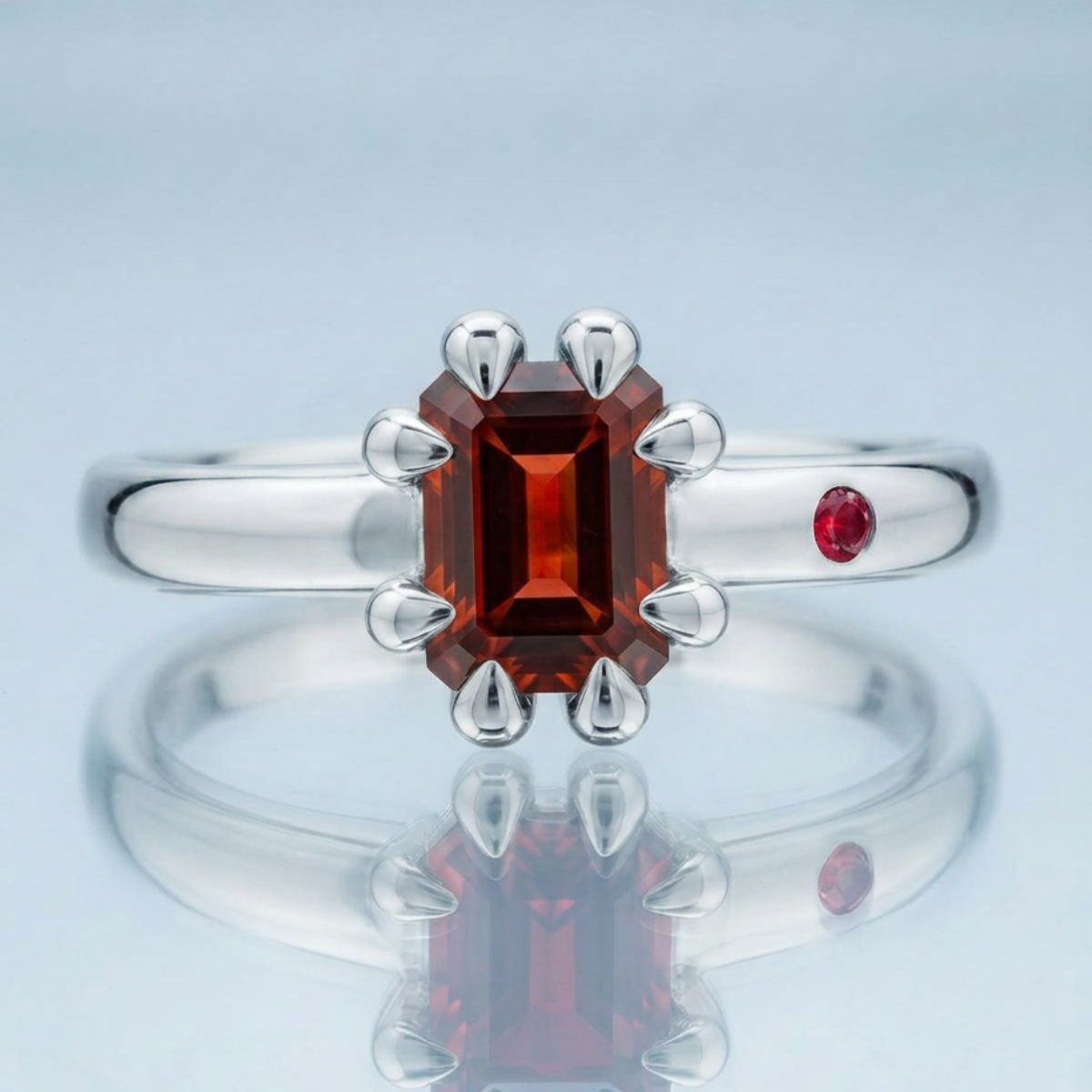 GARNET RING