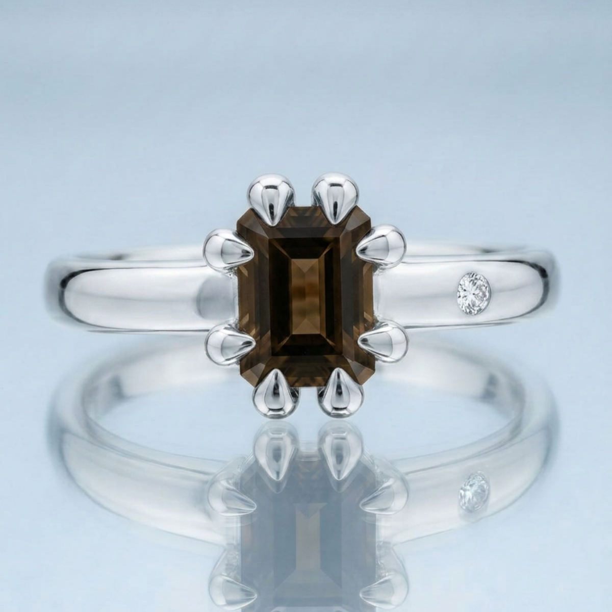 FUMÉ QUARTZ RING