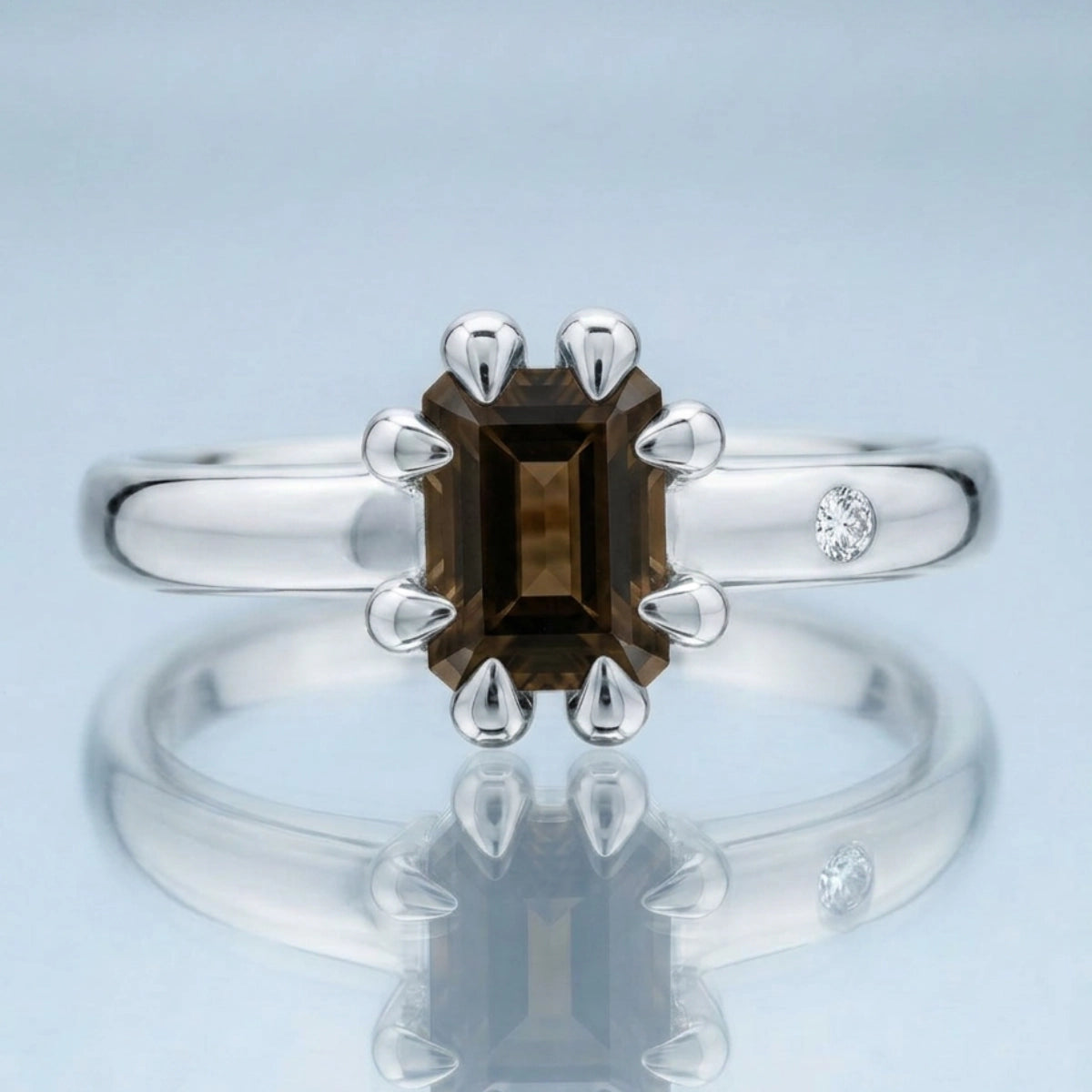 FUMÉ QUARTZ RING