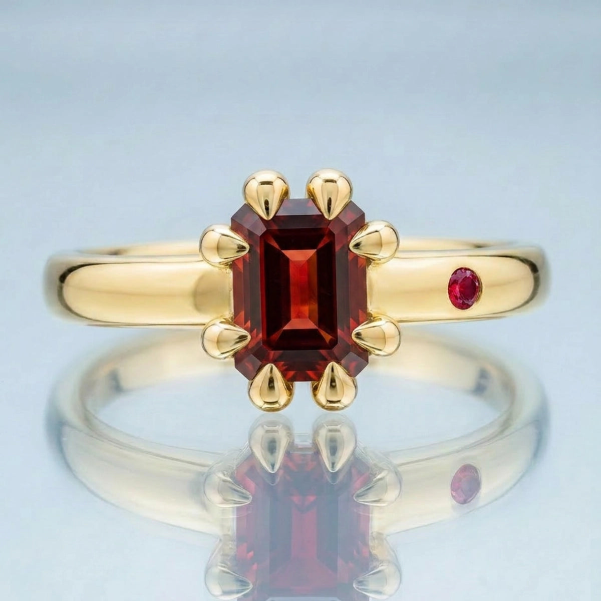 GARNET RING