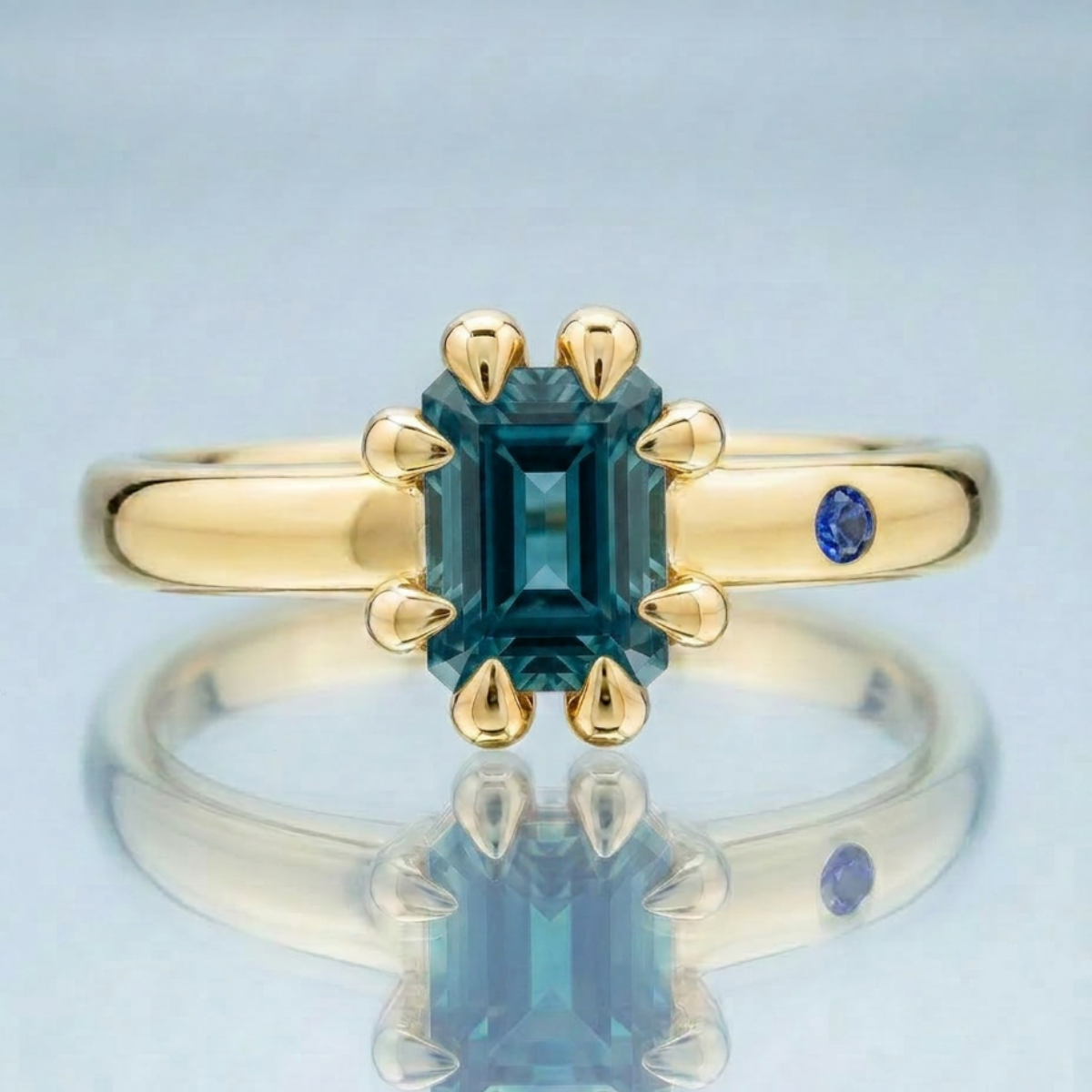 BLUE LONDON TOPAZ RING