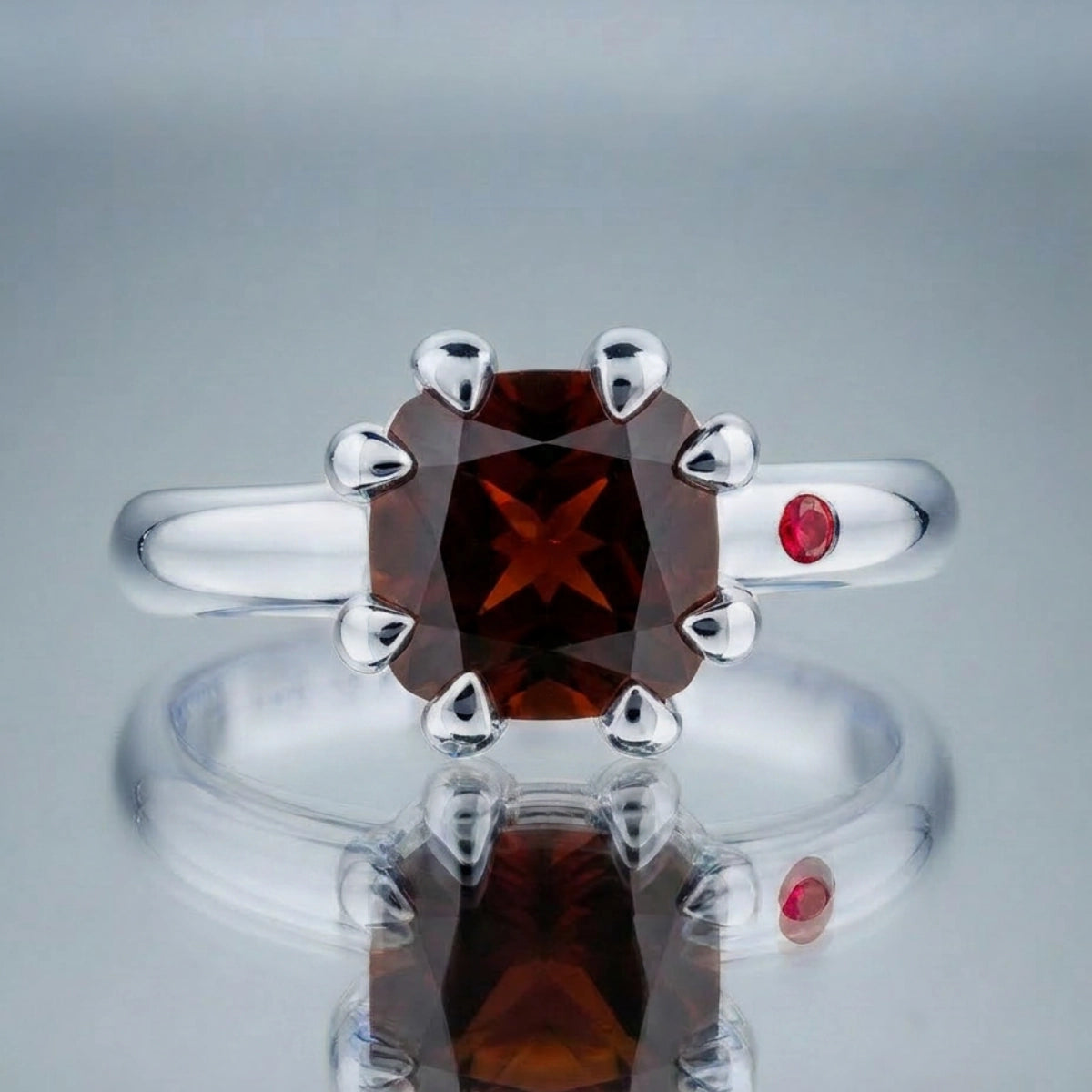 GARNET RING