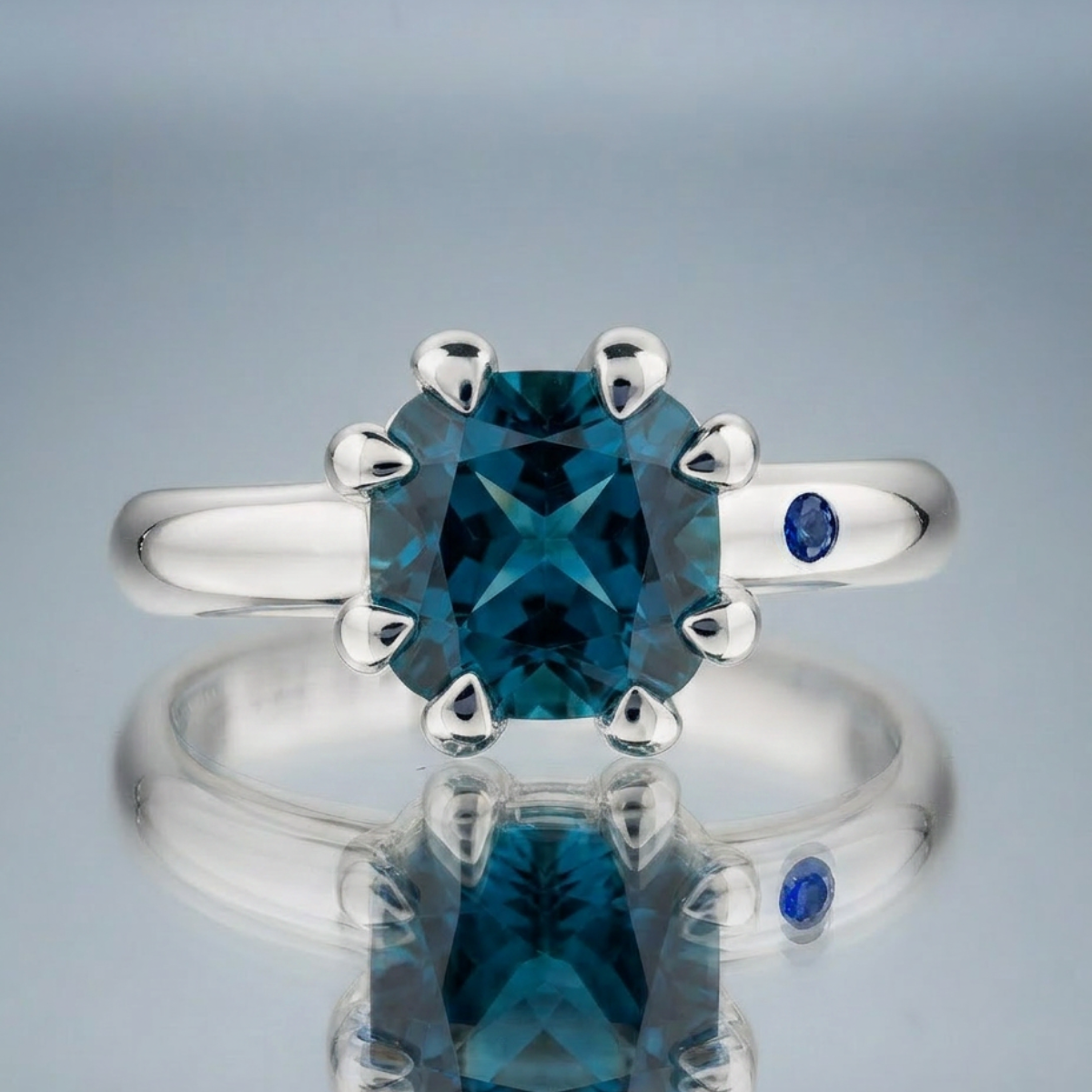 BLUE LONDON TOPAZ RING
