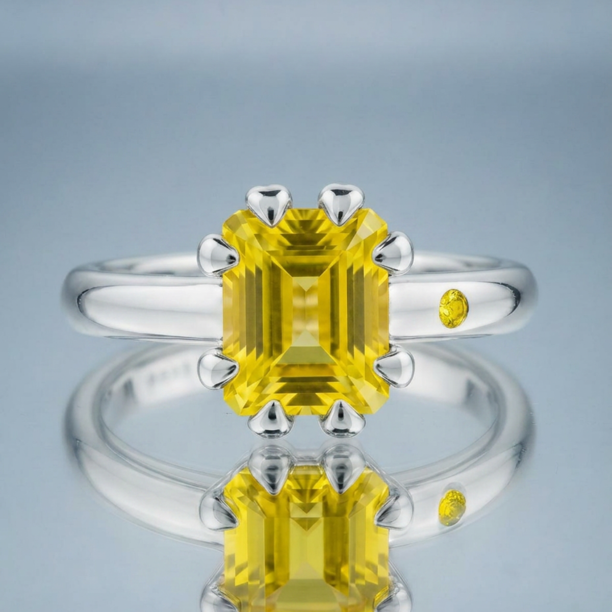 LEMON QUARTZ RING