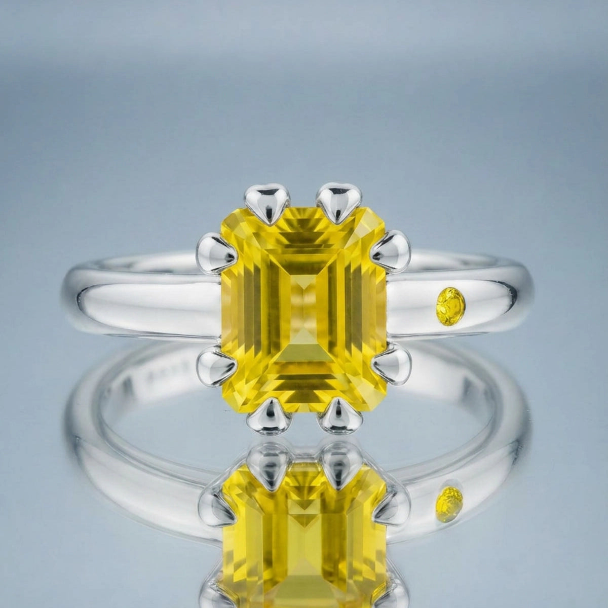 LEMON QUARTZ RING
