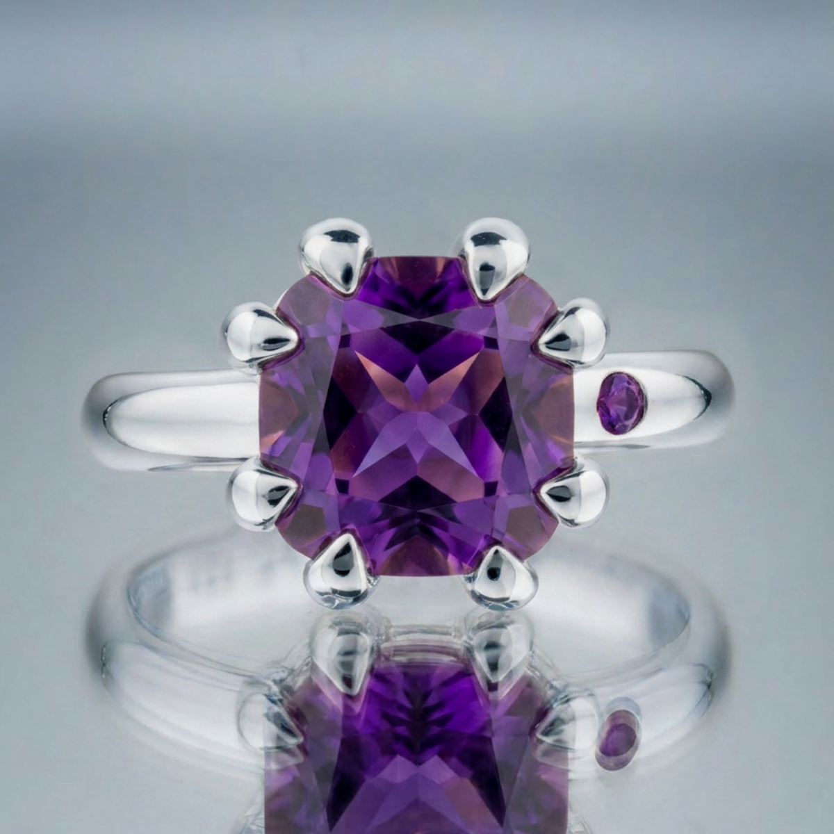 AMETHYST RING