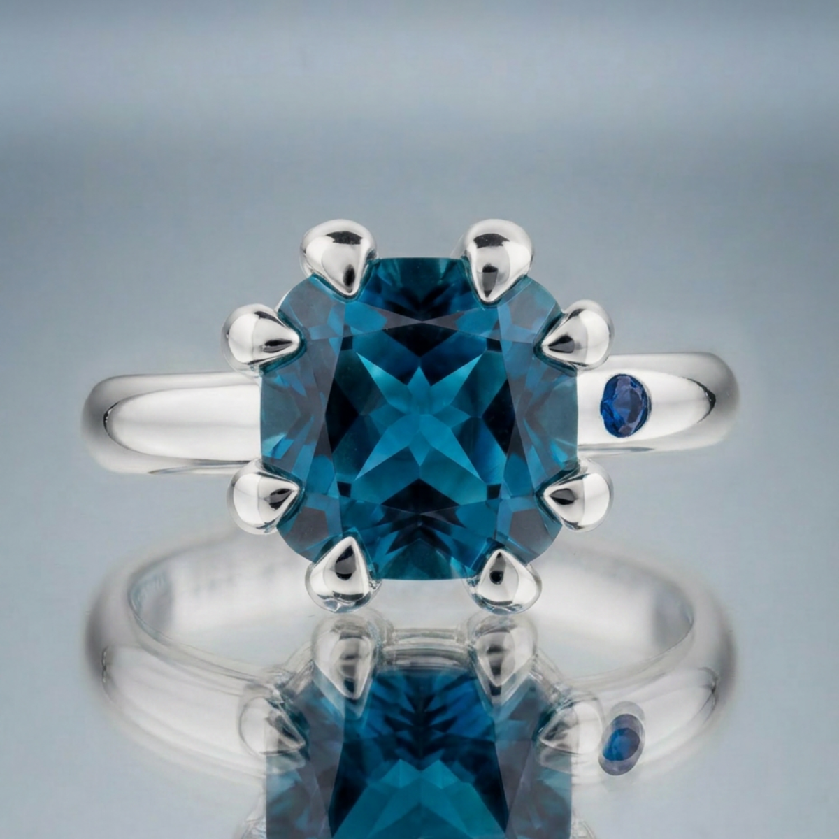 BLUE LONDON TOPAZ RING