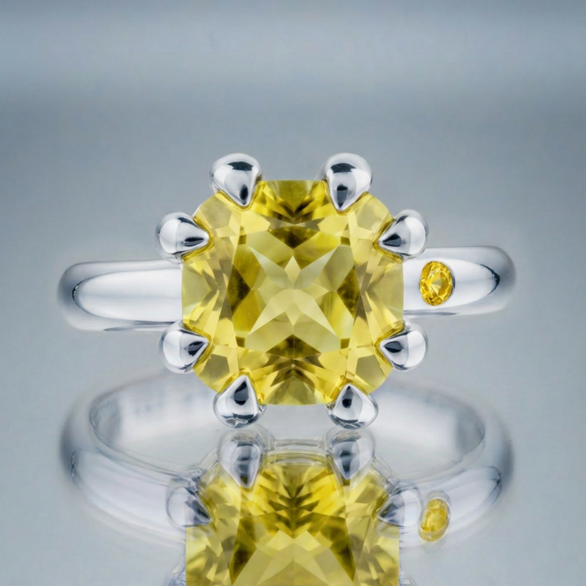 LEMON QUARTZ RING