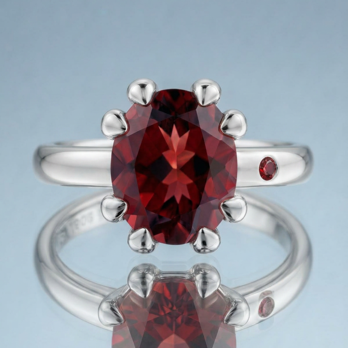 GARNET RING