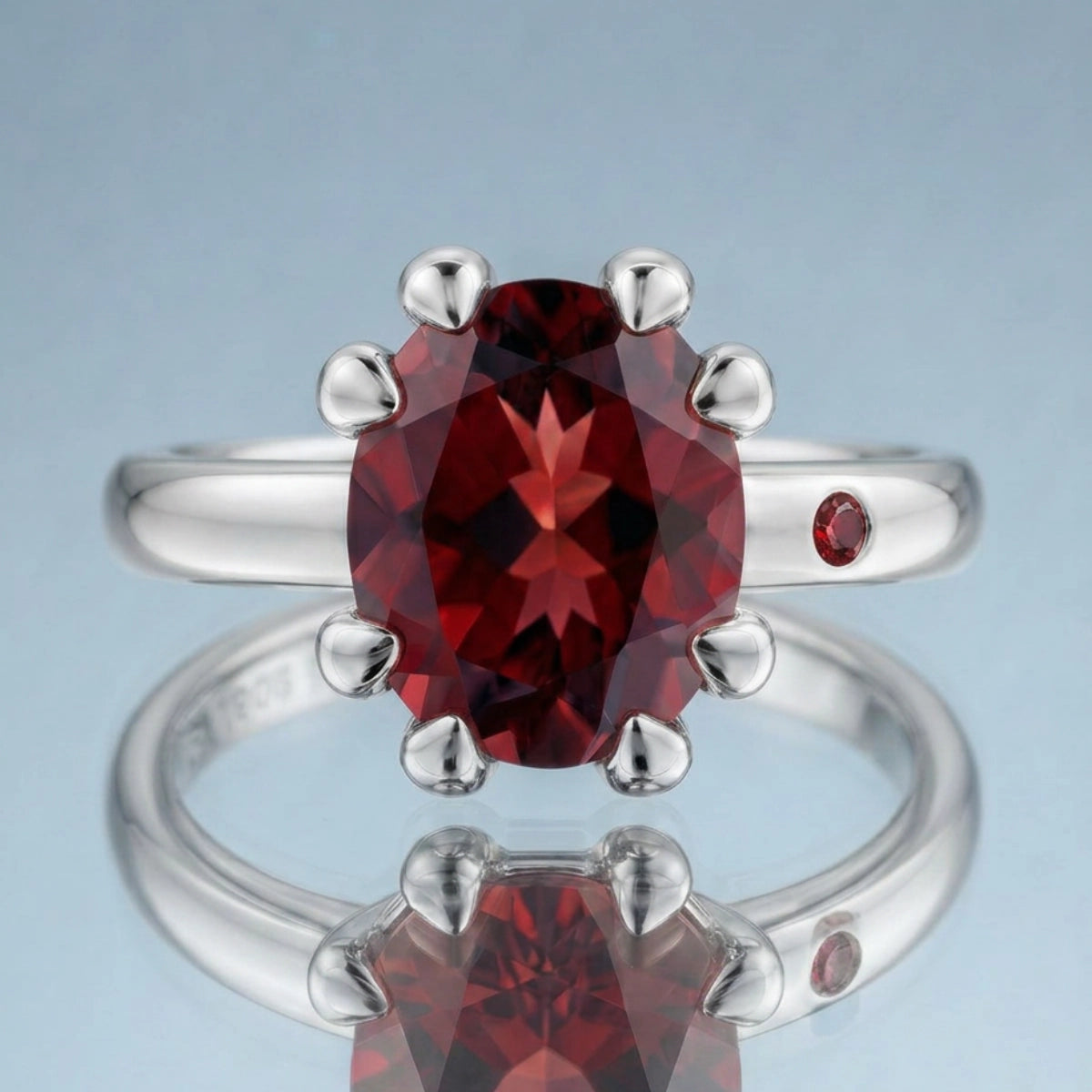 GARNET RING
