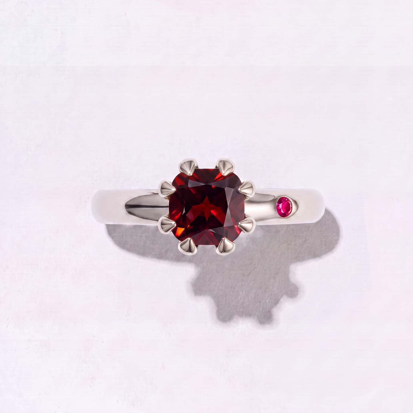 GARNET GOLD RING