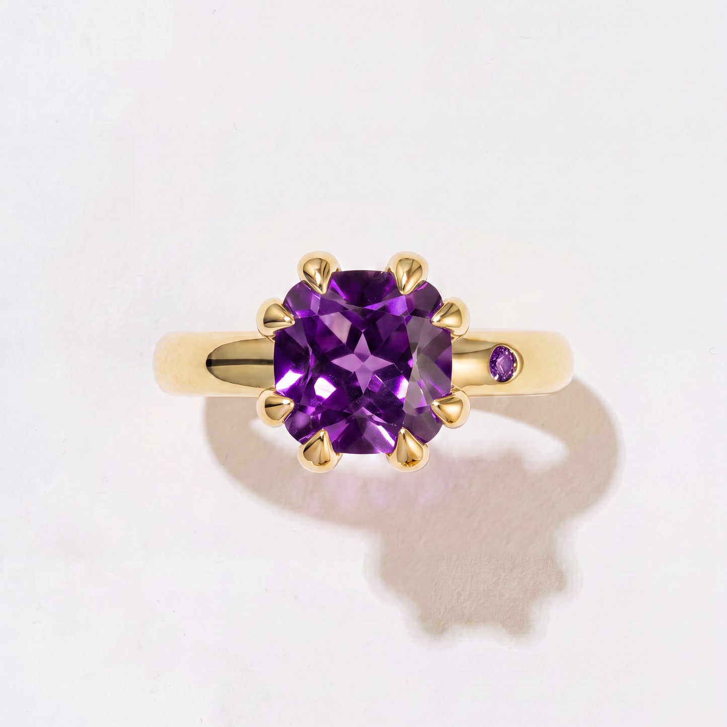 AMETHYST GOLD RING