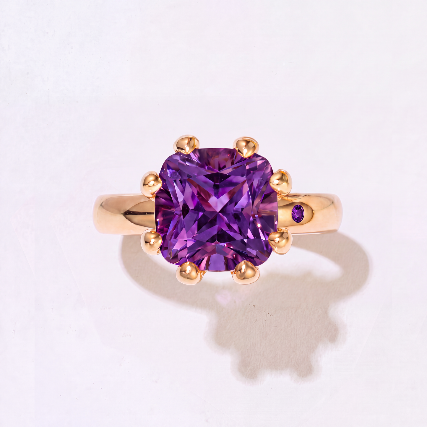 AMETHYST GOLD RING