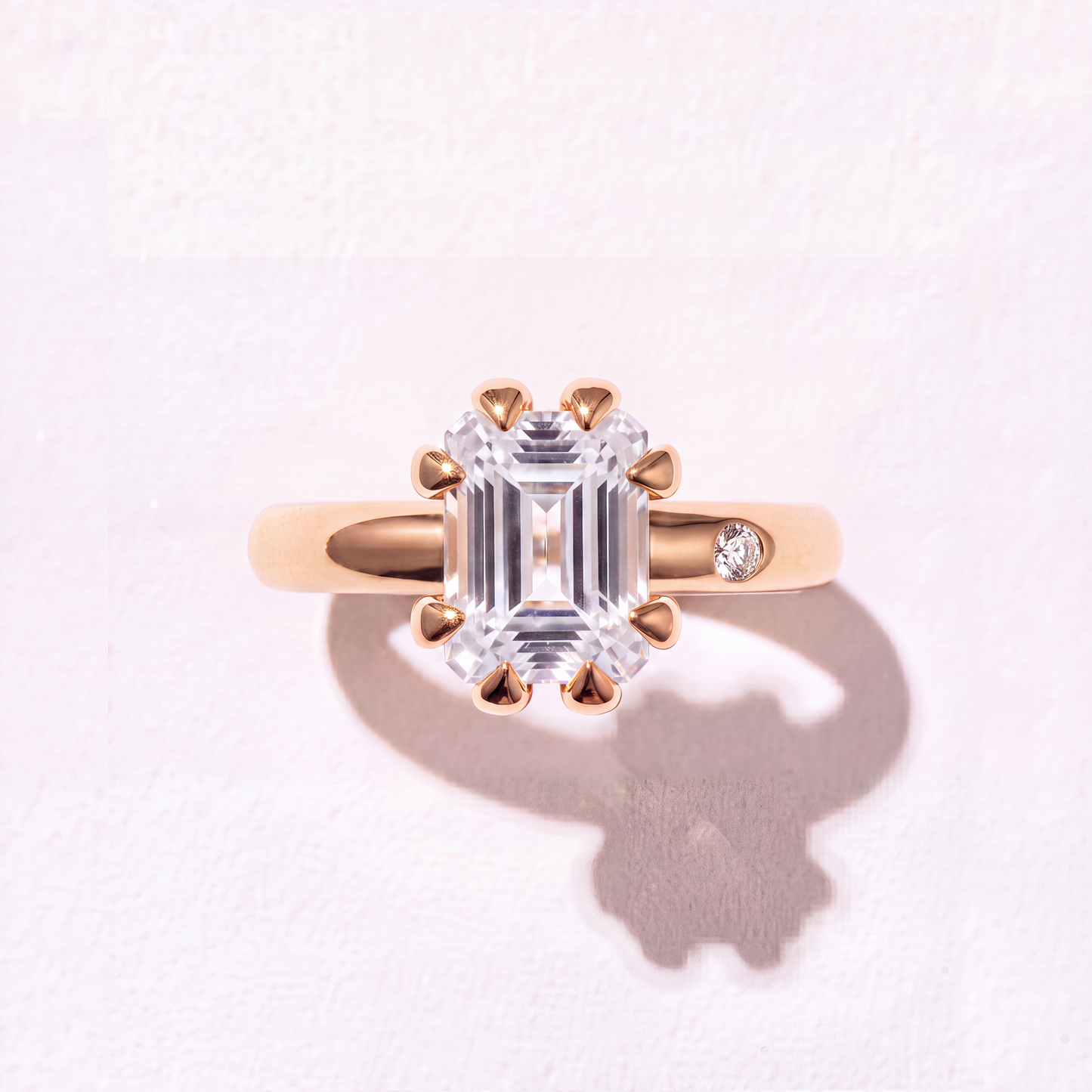 WHITE TOPAZ GOLD RING