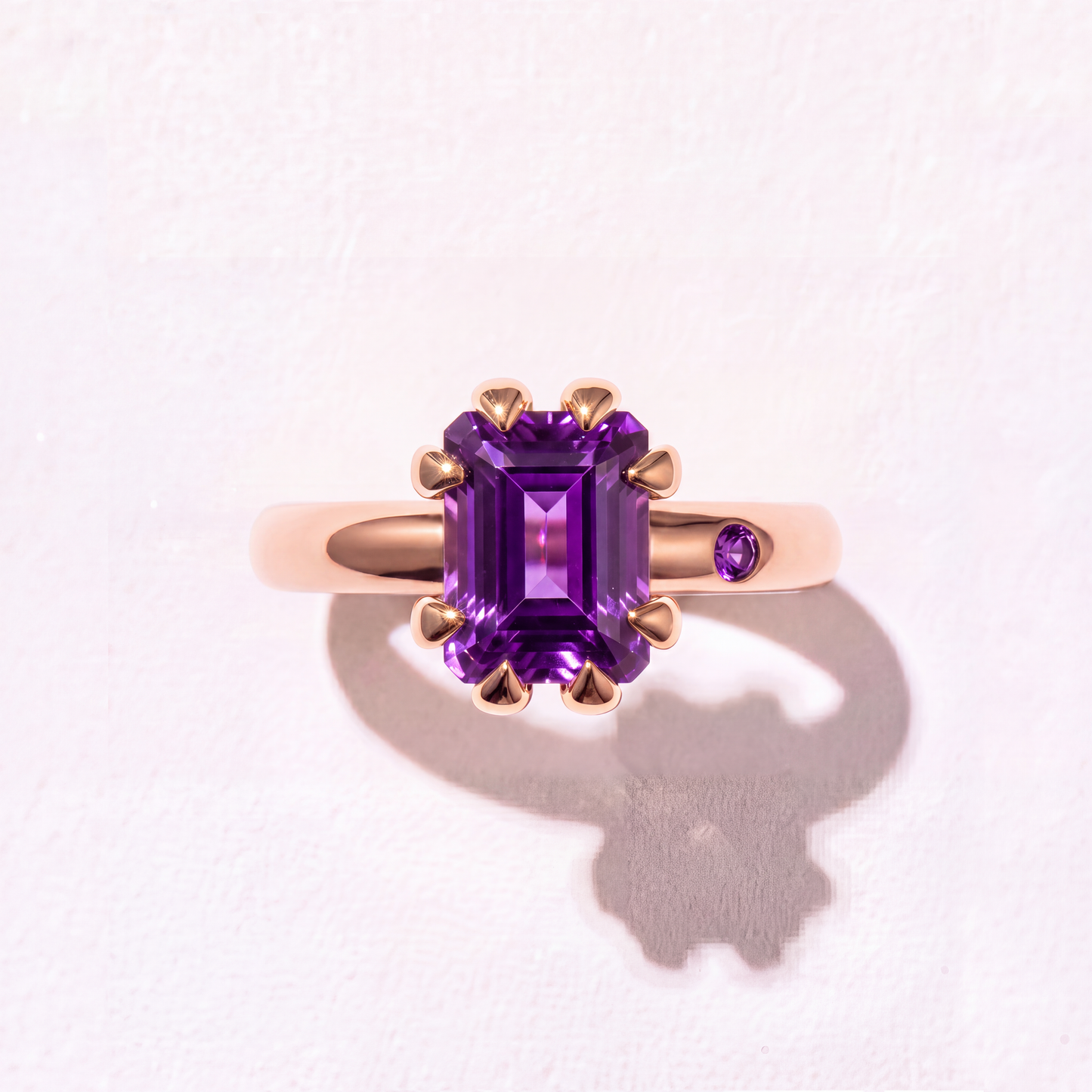 AMETHYST GOLD RING