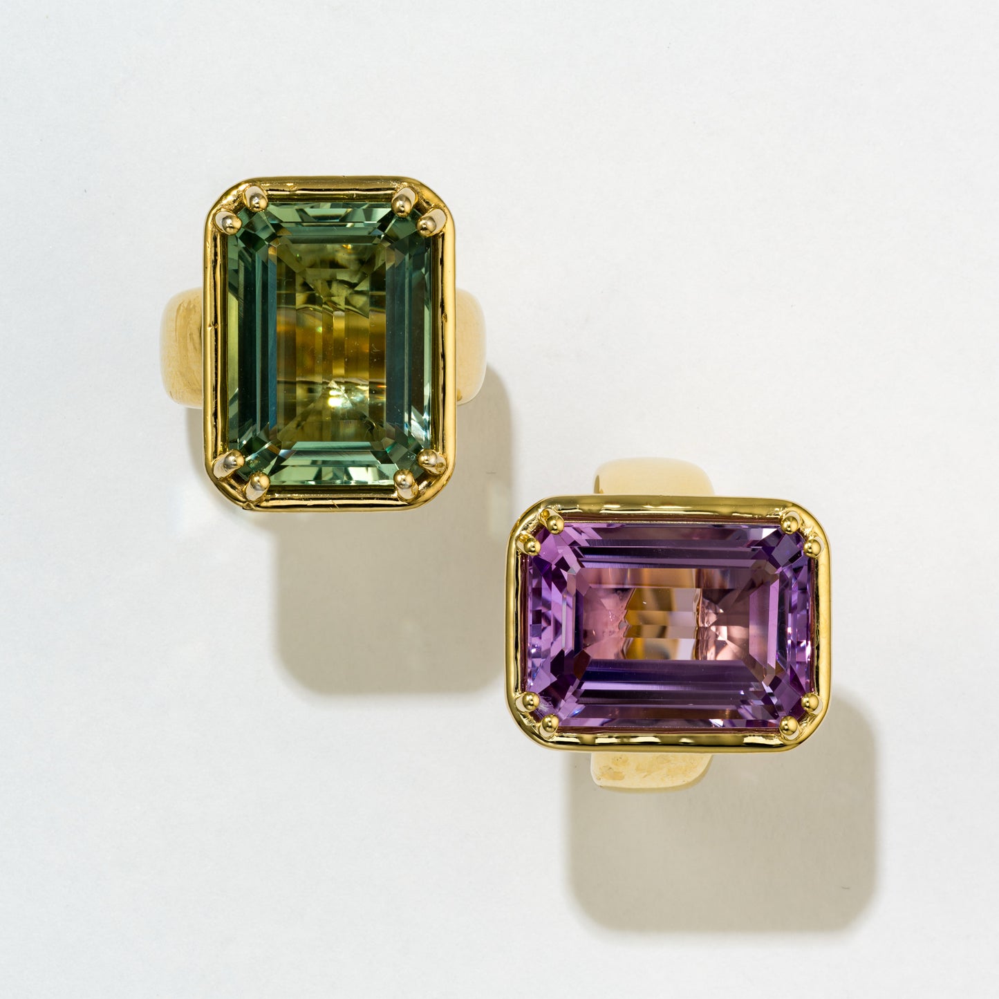 MAXI COCKTAIL RING - EMERALD CUT