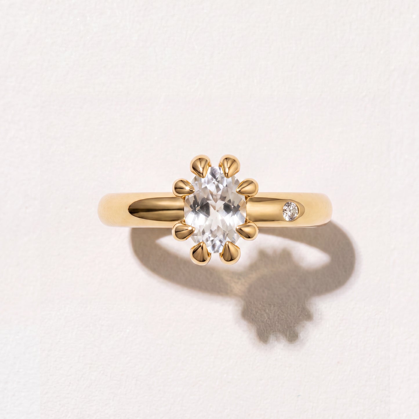 WHITE TOPAZ GOLD RING