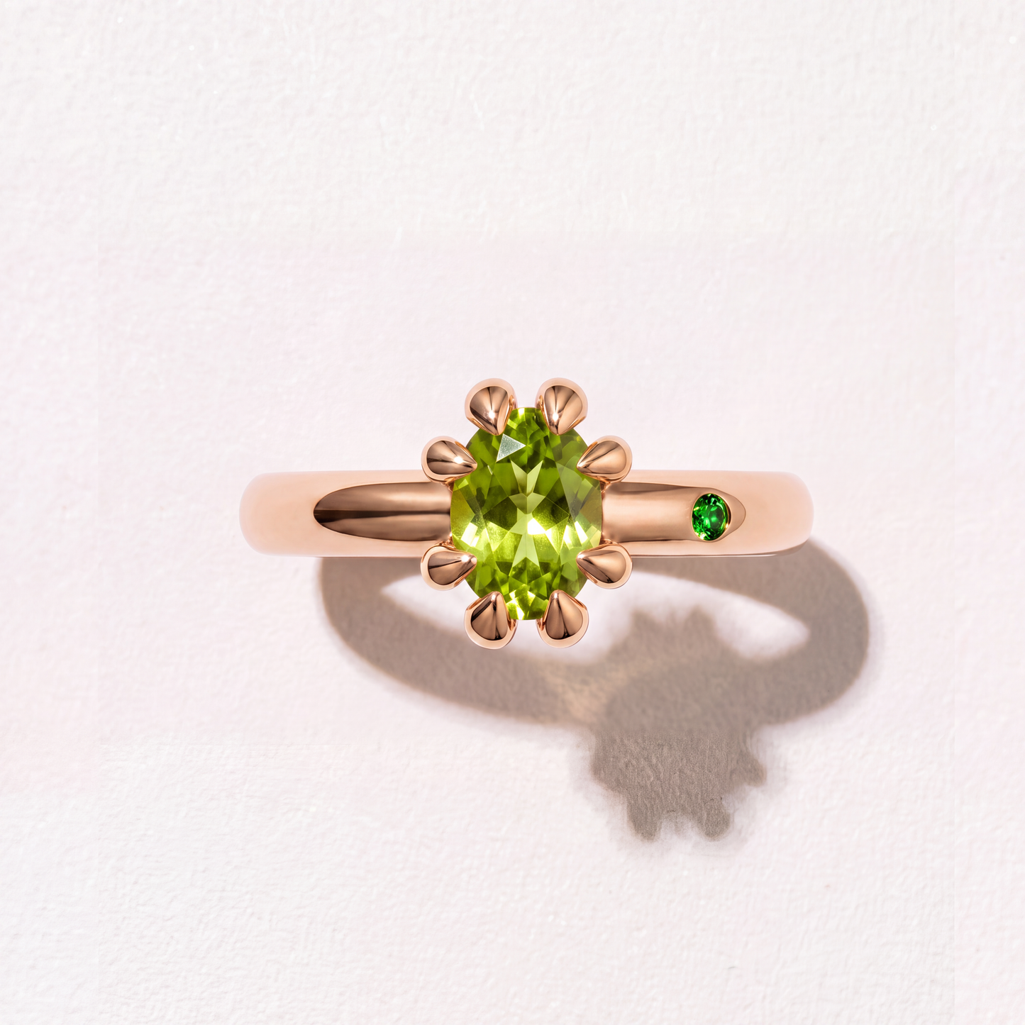 PERIDOT GOLD RING