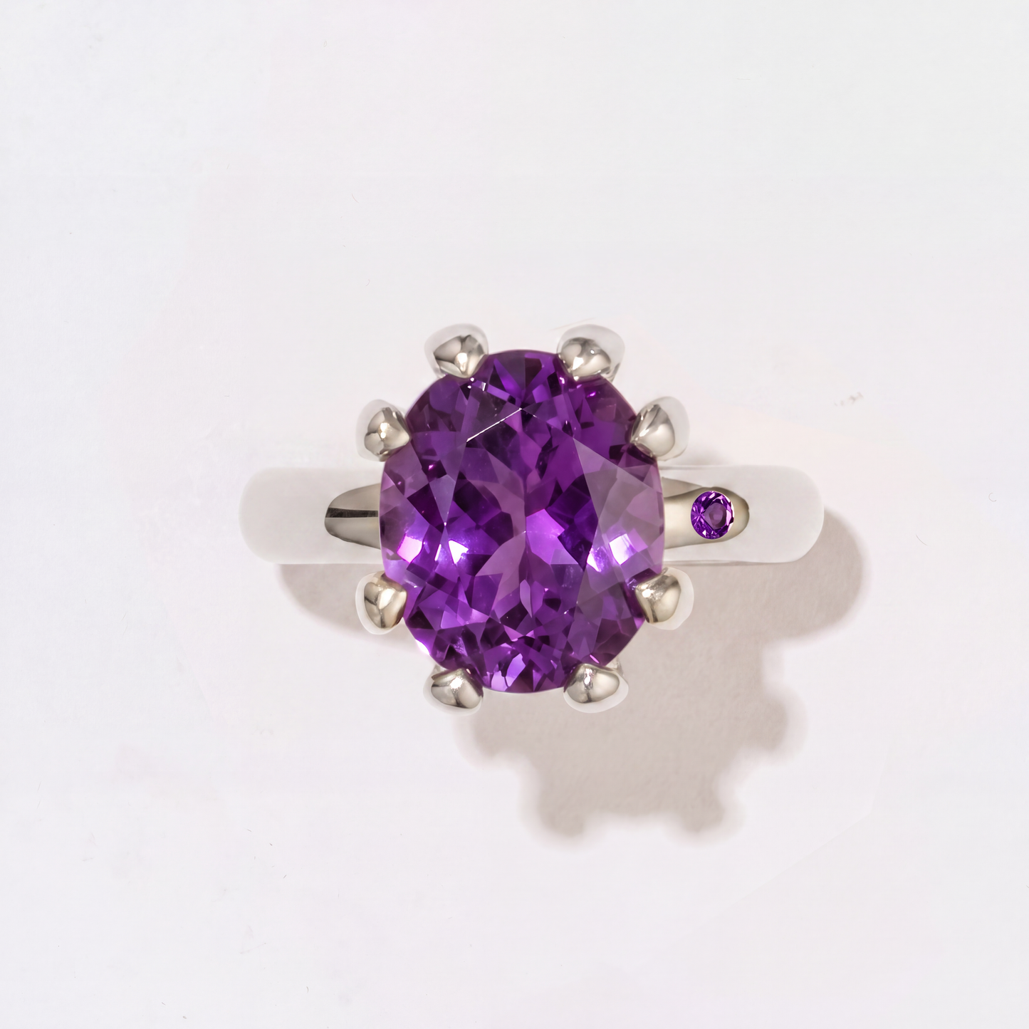 AMETHYST GOLD RING